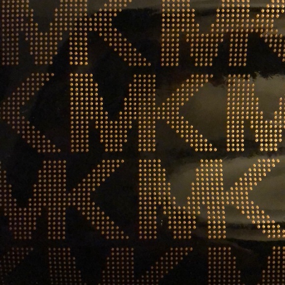 Michael Kors Patent Tote - Picture 6 of 7